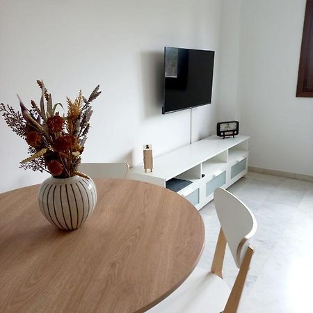Ijd Apartments 9 Parking Gratis Y Piscina Bormujos Ngoại thất bức ảnh
