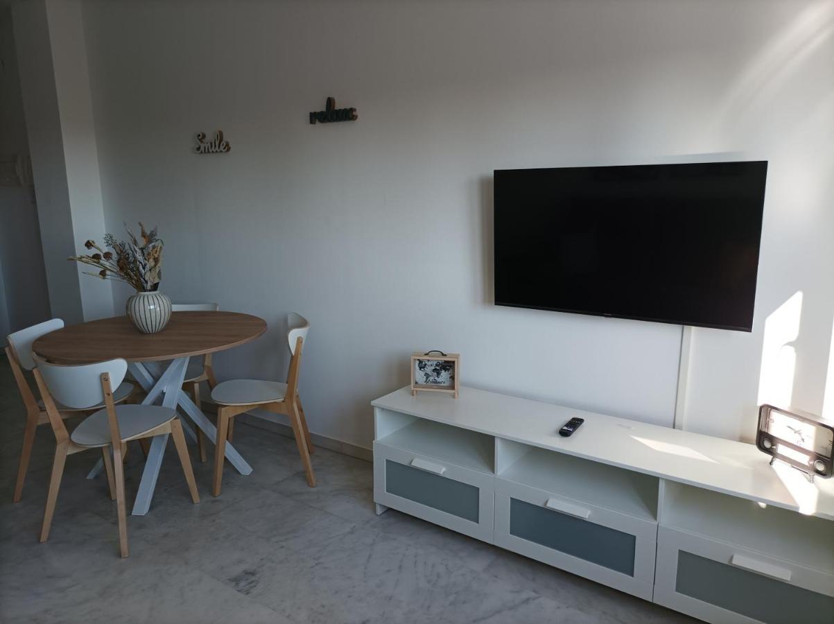 Ijd Apartments 9 Parking Gratis Y Piscina Bormujos Ngoại thất bức ảnh